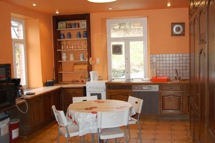 Grande maison familiale, piscine privée, barbecue