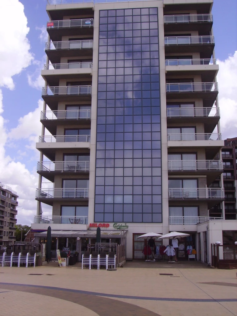 Appartement avec garage 2 ch, digue de mer