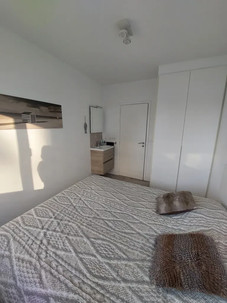 Superbe appartement rénové  vue sur mer
