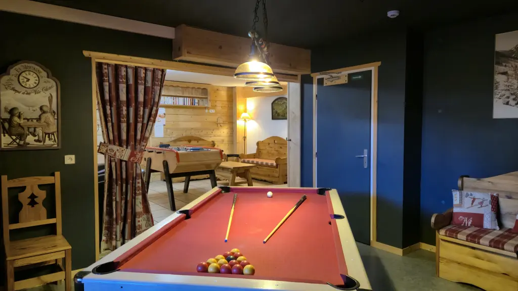 Châtel de 10 à 19 pers 380 m²