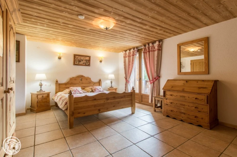 Châtel de 10 à 19 pers 380 m²